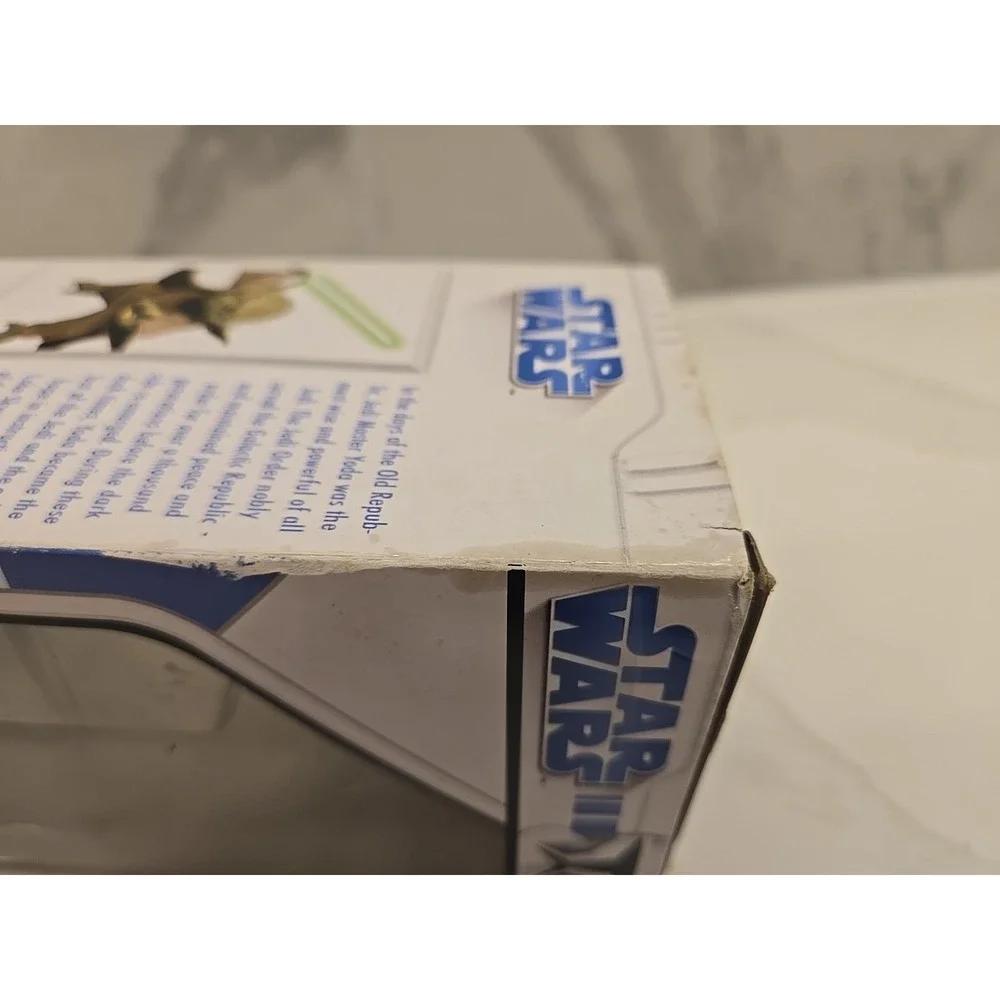 Yoda Star Wars Bobblehead by‎ FUNKO 2008